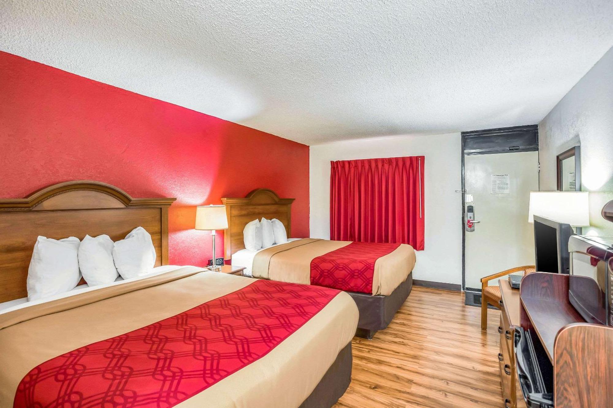 Econo Lodge Huntington Exterior foto