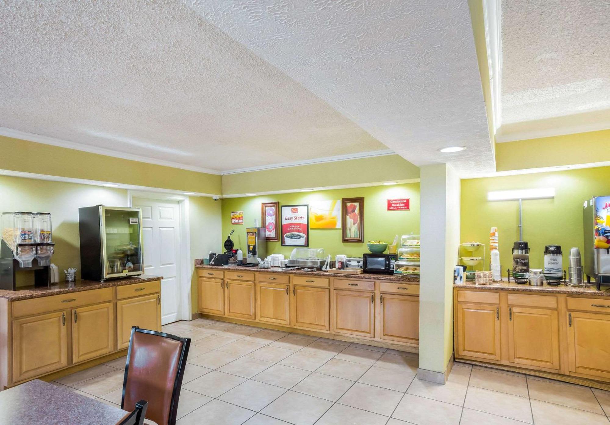 Econo Lodge Huntington Exterior foto
