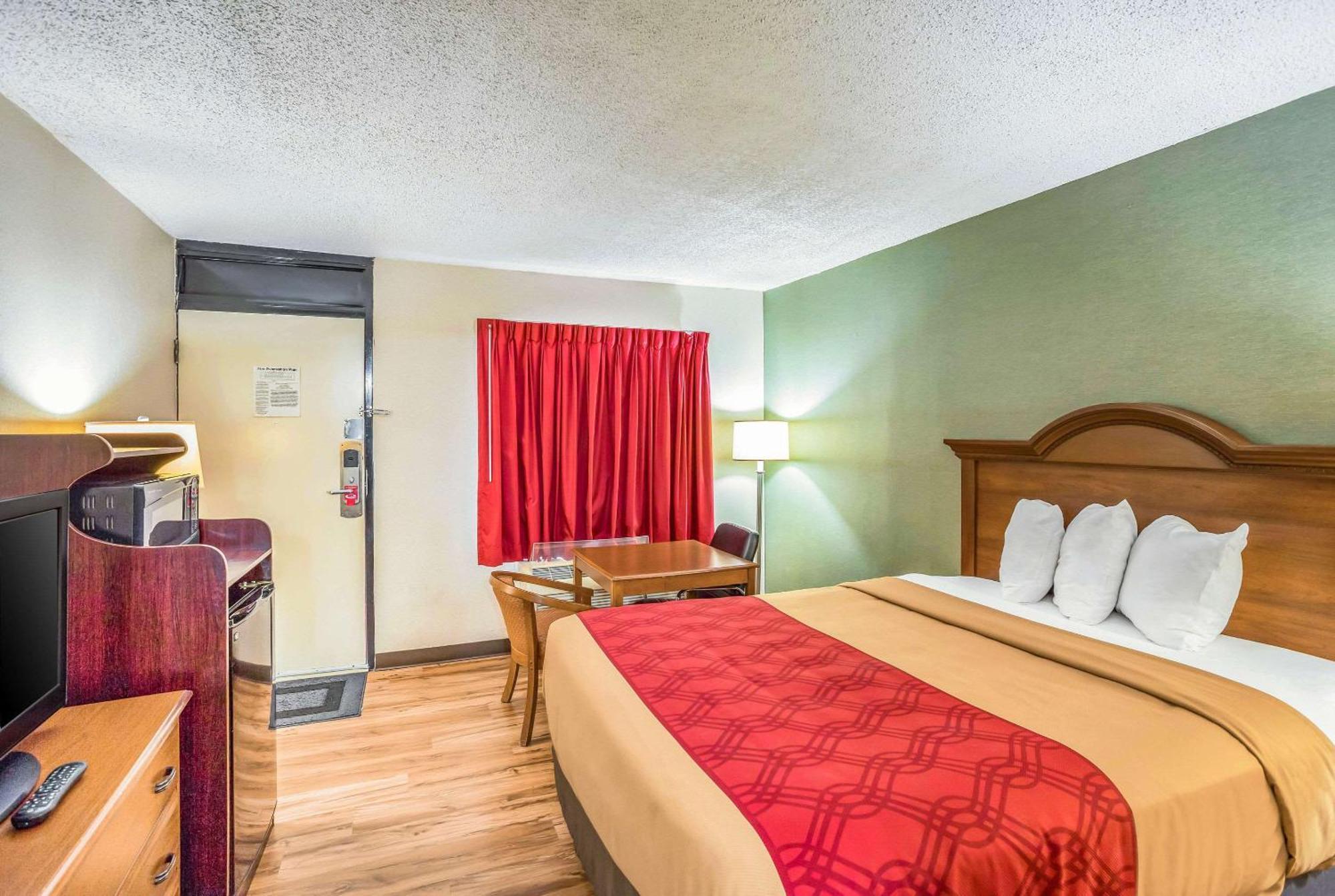 Econo Lodge Huntington Exterior foto