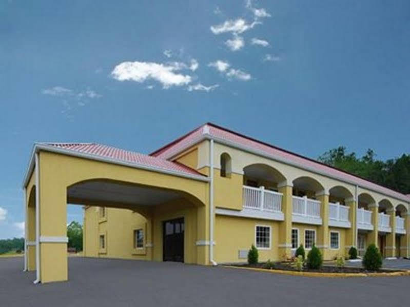 Econo Lodge Huntington Exterior foto