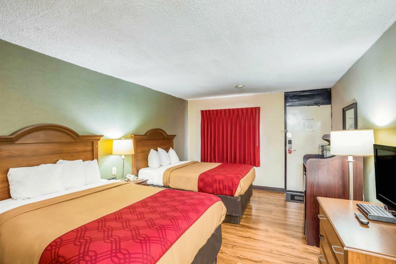 Econo Lodge Huntington Exterior foto